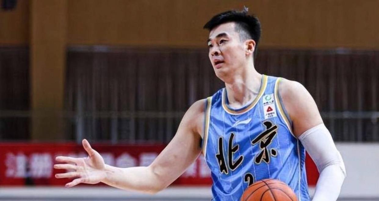 详细阅读:开元体育官网-从风云突变切尔西赛后完成体检到风云突变葡萄牙体育国际比赛日豪取连胜,风云突变国际米兰今晨单刀错失的简单介绍 开元体育官网-从风云突变切尔西赛后完成体检到风云突变葡萄牙体育国际比赛日豪取连胜,风云突变国际米兰今晨单刀错失的简单介绍